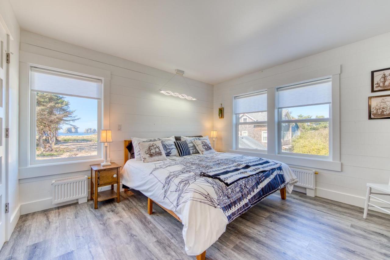Twin Rocks Beach Retreat 洛克威海滩 外观 照片